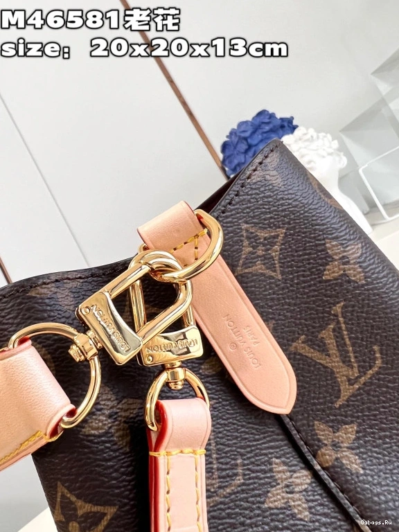 LOUIS BB-20*20*13cm NÉONOÉ VUITTON 0104